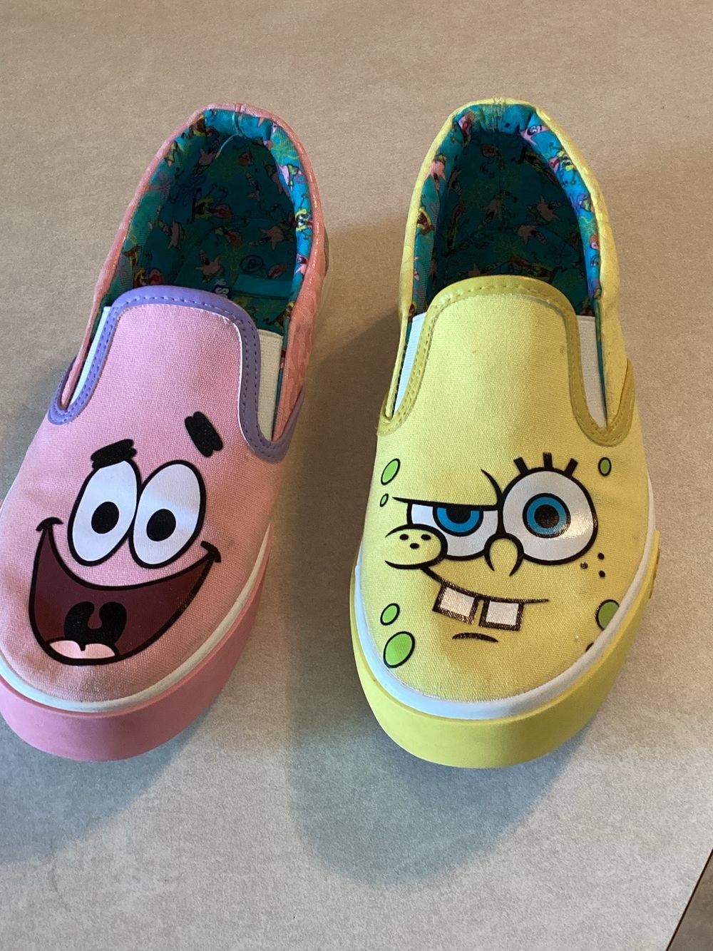 SpongeBob & Patrick Slip-On Canvas Shoes - Pink & Yellow size 8